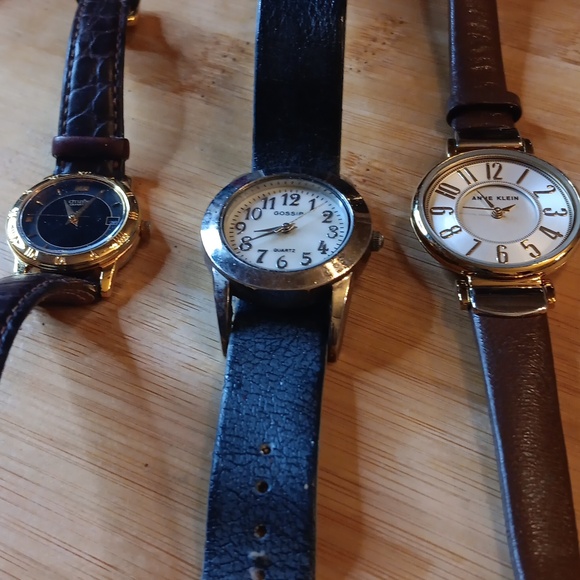 Vintage Women's Watch Bundle - Picture 1 of 3